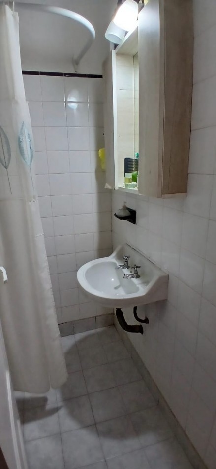  Casa en excelente entorno y barrio a 10 cuadras del Centro 