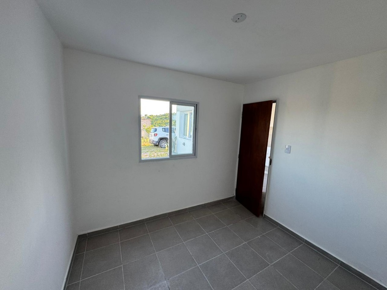 ¡Casa a estrenar en las sierras de Cordoba! 