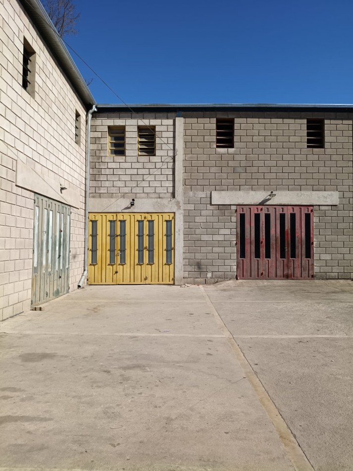 GALPON EN ALQUILER - ZONA INDUSTRIAL | VILLA CARLOS PAZ