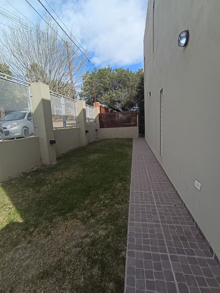 Alquiler Anual casa con pileta- Sol y Rio