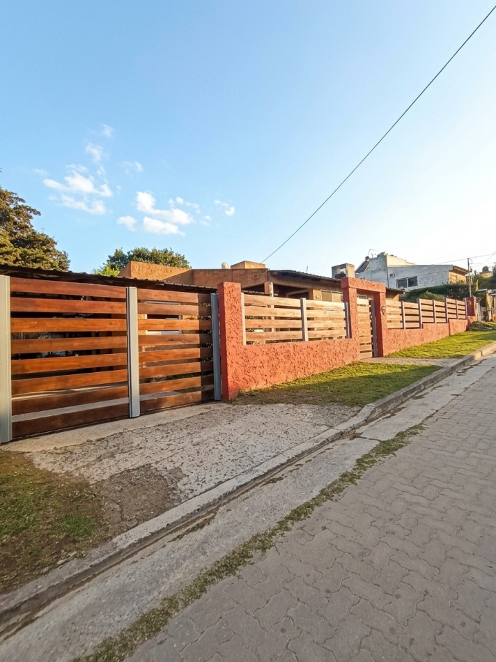 Casa + Monoambiente + Piscina y Jardin